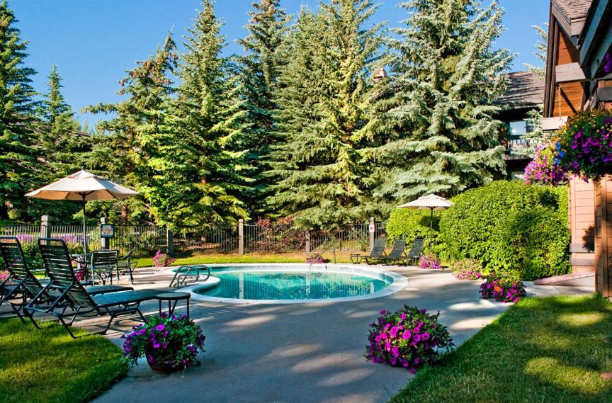 Ridgepoint Townhome 198 By East West Hospitality Beaver Creek Eksteriør bilde