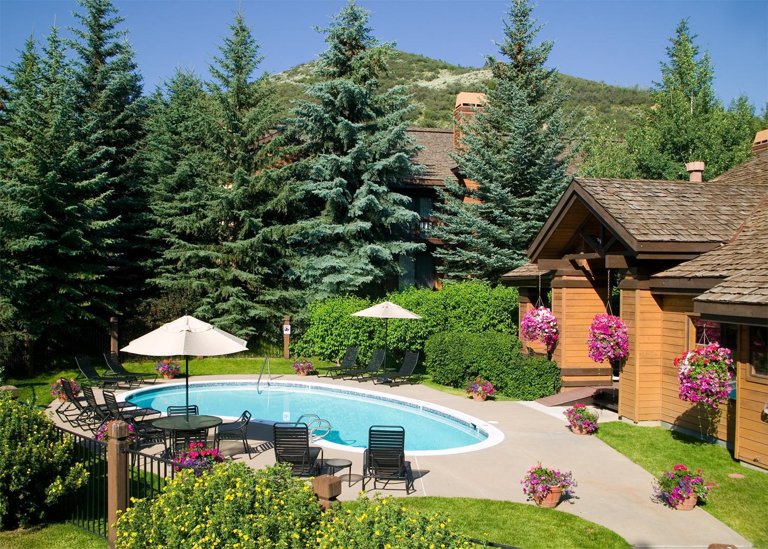 Ridgepoint Townhome 198 By East West Hospitality Beaver Creek Eksteriør bilde